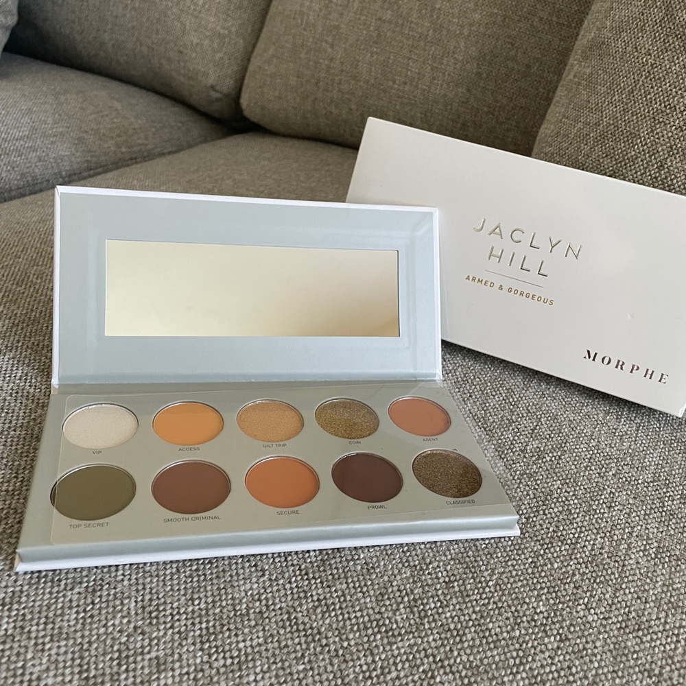 Brand new Jaclyn Hill ARMED & GORGEOUS Morphe eyeshadow palette.